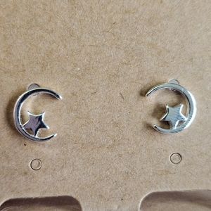 NWT Tiny Silvertone Moon & Star Stud Earrings